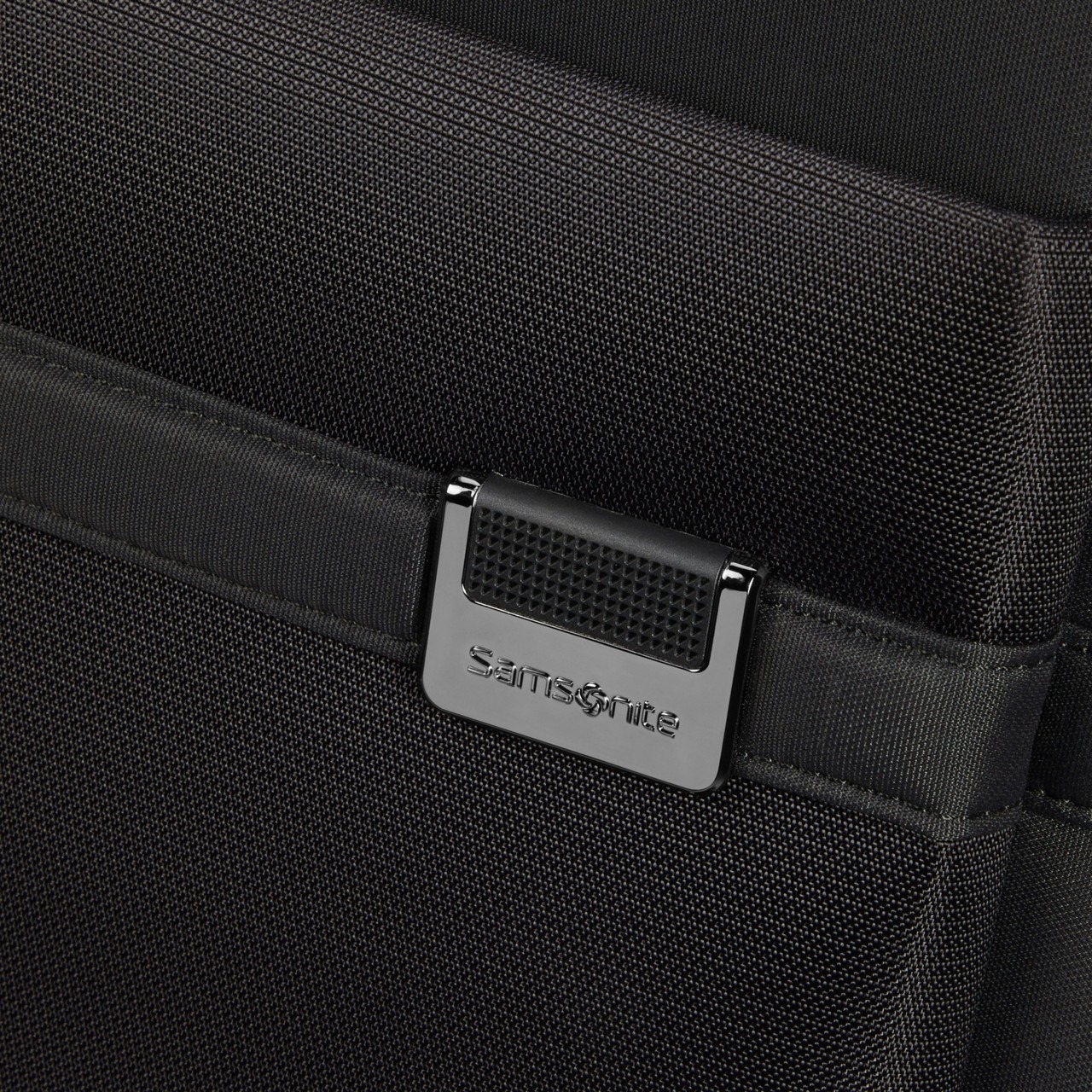 Samsonite Airea Spinner Wheels