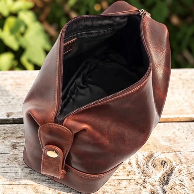 Roma Leather Washbag