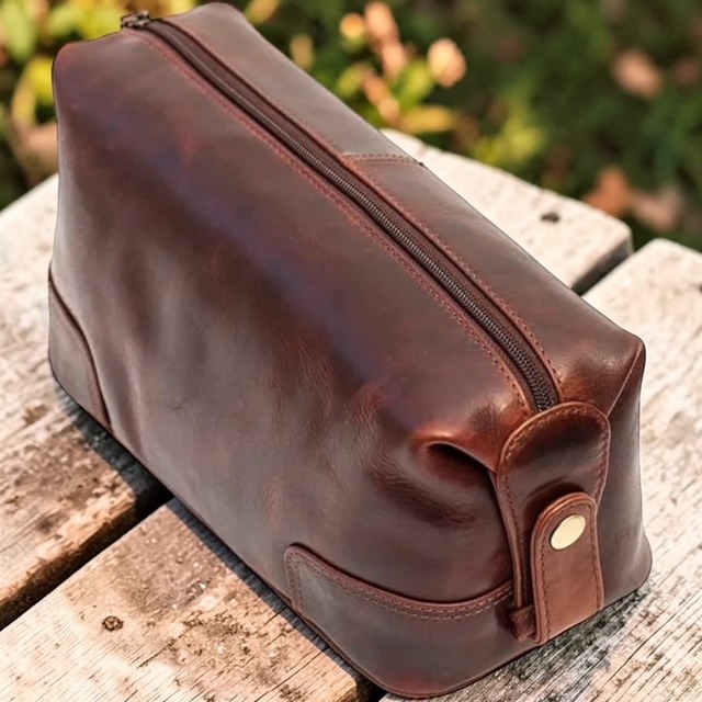 Roma Leather Washbag